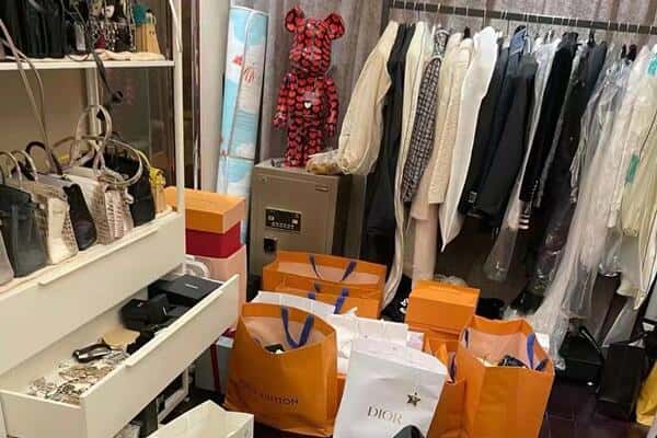 赣州市安远回收一线品牌衣服